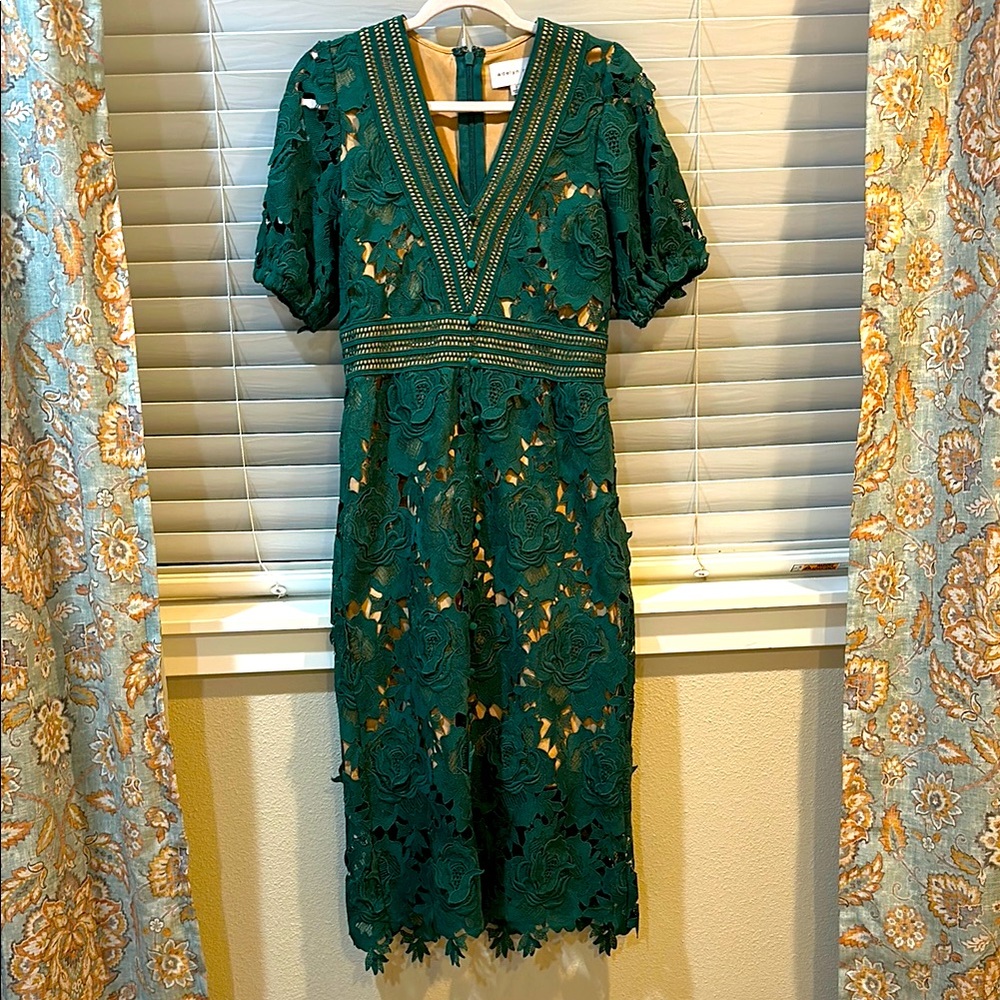Adelyn Rae Elegant Green Lace Midi Dress